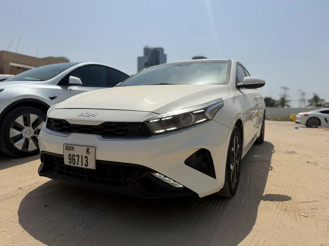 Kia Forte 2020 — photo 1 of 5