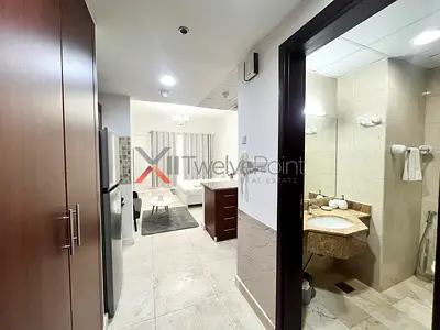 Vacant I Furnished I Open View