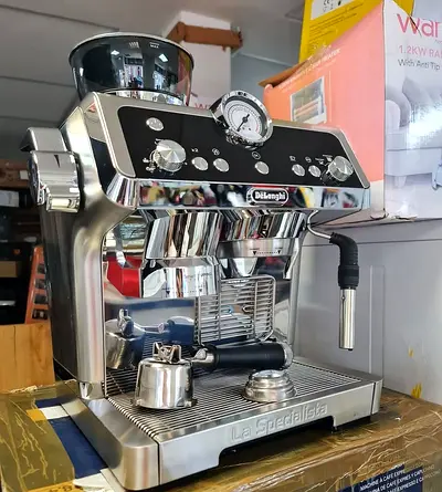DeLonghi La Specialista Prestigio EC9355.M Bean To Cup Fully Automatic Coffee Machine.