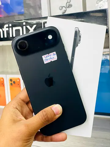 Iphone 17 air 256 with box and AppleCare+