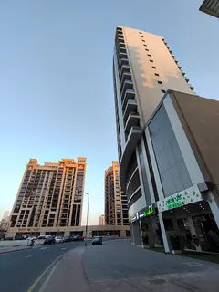 STUDIOS APARTMENTS ON 60K,65K,1 MONTH FREE 1 FULL BATH BALCONY,0N SAME LINE BARCELLO HOTEL NEAR MOUS