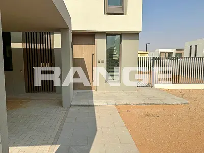 Corner Unit | Landscaped | Ready to Move-in