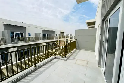 Best Deal I Vacant I Lake View