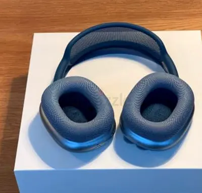 Aple airpods max 2 with warranty