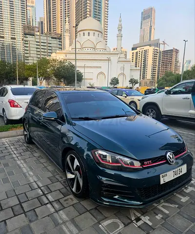 2018 VW Golf GTI P2 – Excellent Condition – AED 45,000