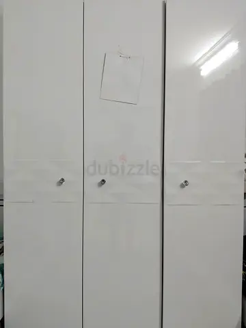 Wardrobe (negotiable price)