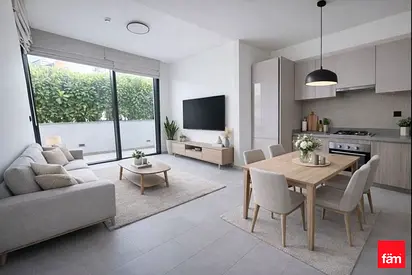 Prime Location | Semi Furnished | Park View