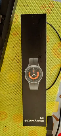 Samsung Galaxy Watch 5 (in box) - Pro model