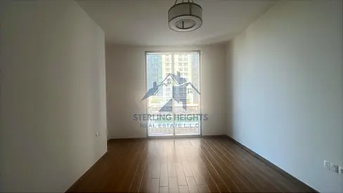 Spacious layout with stunning canal & Sheikh Zayed Road views
