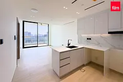Vacan | Pool View | Modern | Smart Home