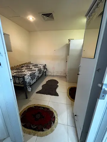 Available partition for female 1700 including everything clean and quiet in front of bus stop