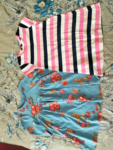 Both for 30 AED Beautiful Summer kids dresses for 3-5 years old girl in perfect condition Al barsha