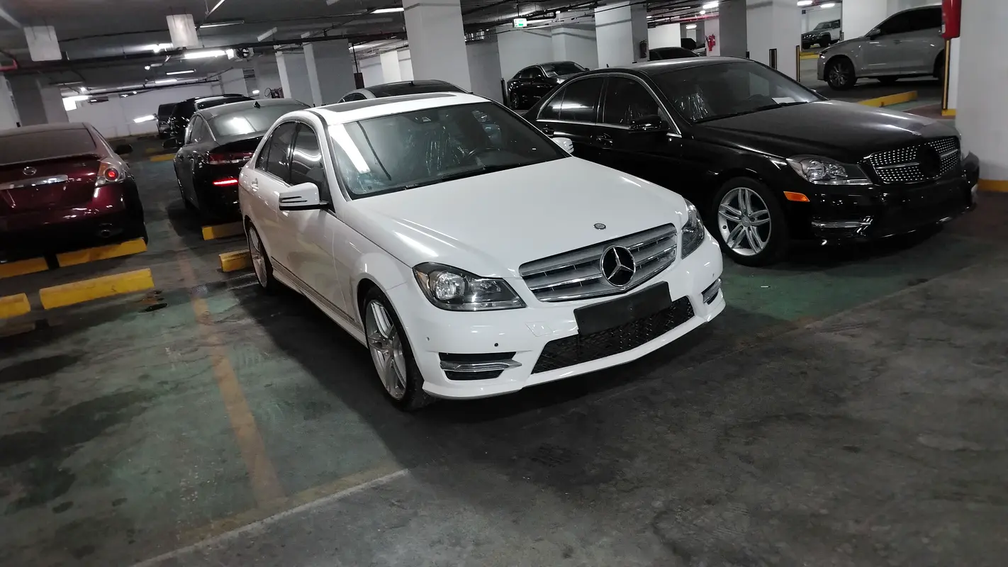 Mercedes-Benz C-Class 2013 — photo 1 of 15