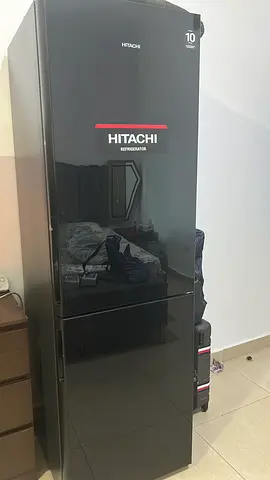 Hitachi Black Double-Door Refrigerator - Good Condition