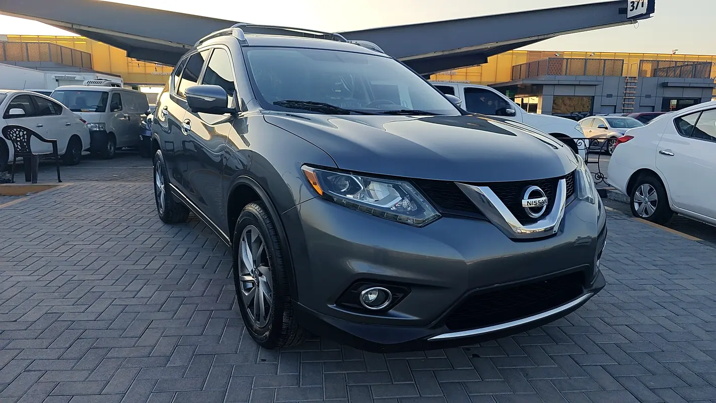 Nissan Rogue 2014 — photo 1 of 20