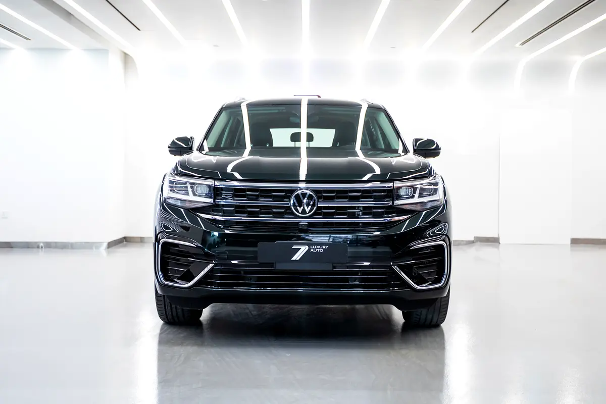 Volkswagen Teramont 2022 — photo 1 of 17