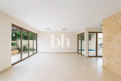 Rented until 2027 | Huge Layout | Park View
