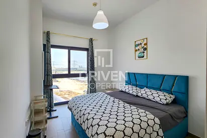 Mid Floor | Fully Furnished | Ready to move in