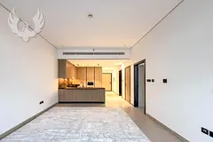 Exclusive, Large 1 Bed+Storage, Open-Plan, Rented