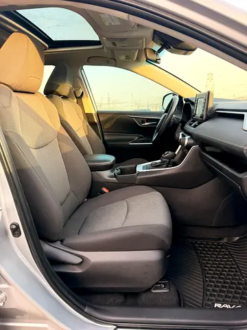 صورة 10 لـ 2022 Toyota RAV 4