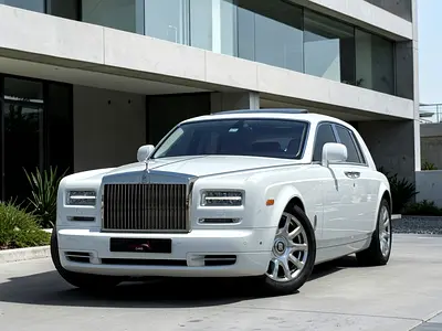 ROLLS-ROYCE PHANTOM STANDARD | 6.75L V12 | 2014 | FULL SERVICE HISTORY | ORIGINAL PAINT