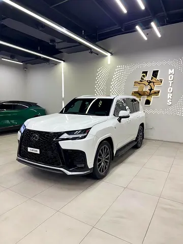 Lexus F Sport LX600