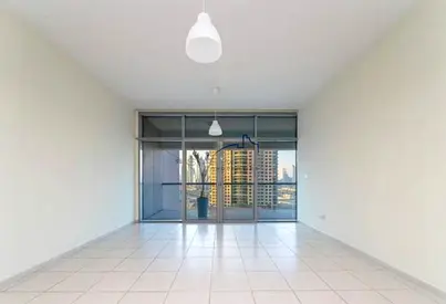 Vacant | Burj Khalifa & Canal View | Corner Unit | BestDeal