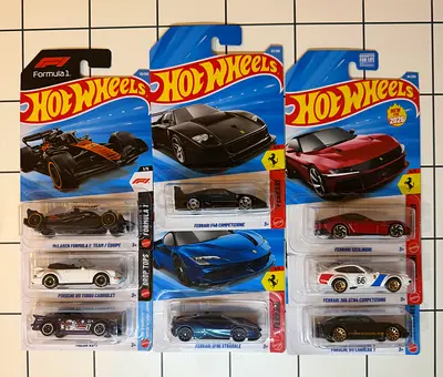 Hot Wheels Mainlines Ferraris, Porsche, McLaren…
