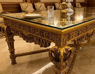 5-Meter Gold Gilded Banquet Table