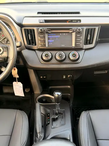 صورة مصغرة 6 لـ 2017 Toyota RAV 4