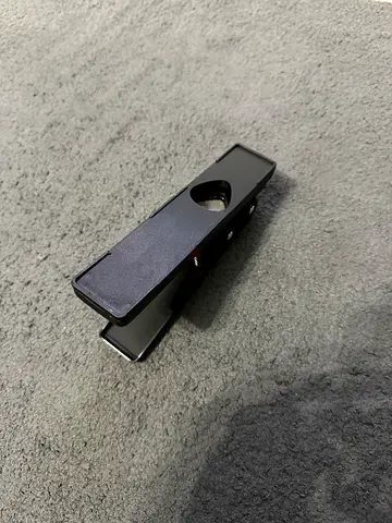 Guitar pick hole puncher