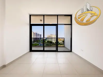 شقة مشرقة بغرفتي نوم | لانكستر ليوان الواثقة | إمكانية الدخول إلى الشرفة والمسبح