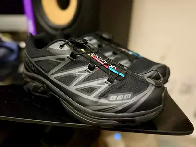 Salomon XT6 size43