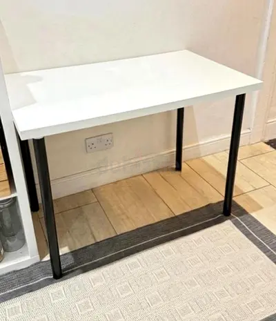 Linmon Ikea Table