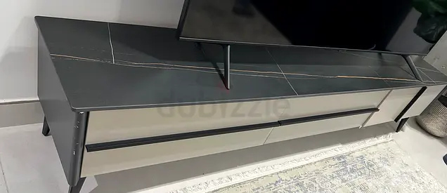 Tv table