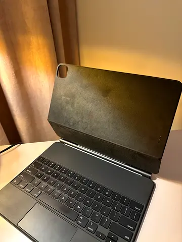 Magic Keyboard black 12.9 inch