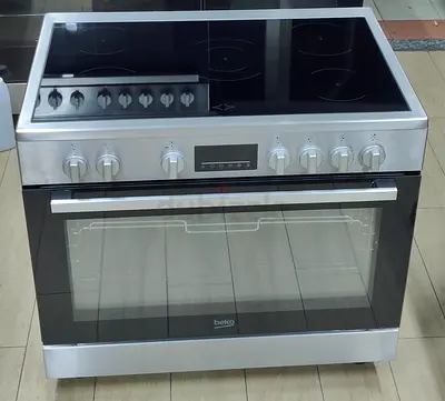 Stainless Steel Beko Electric Ceramic cooker and Oven - Good Condition