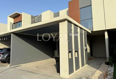Vastu | Spacious | Single Row