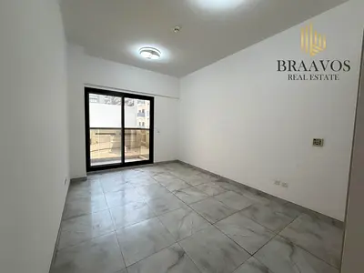 SPACIOUS | CHILLAR FREE | COMMUNITY VIEW