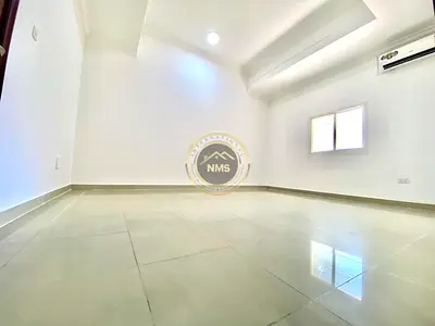 Bright! Family home! Direct Owner! 0% Commission! Book Today