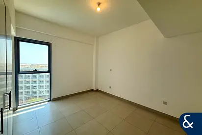 1 Bedroom | Spacious | Unfurnished | 1 bath