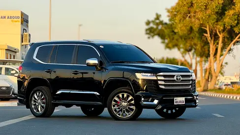 Toyota Land Cruiser GXR 2019 modified to LC300 2025