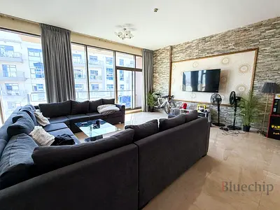 Rare Large 3BR Apartment | High Demand Layout