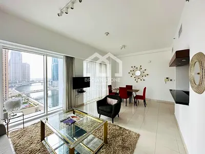 Breathtaking Canal View | Unfurnished | Modern