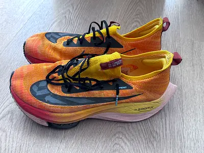 NIKE ALPHAFLY RUNNING