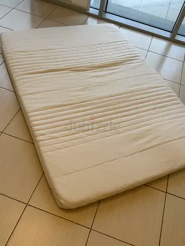 Single/Small Double Mattress in Good Condition - Clean White