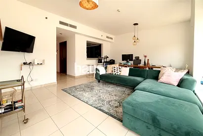 Marina View | Unfurnished | Prime Location