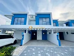 Single Row | Amenities View | Lowest Price