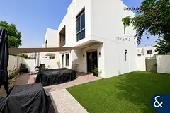 Upgraded | Extended Plot | Owner Occupied