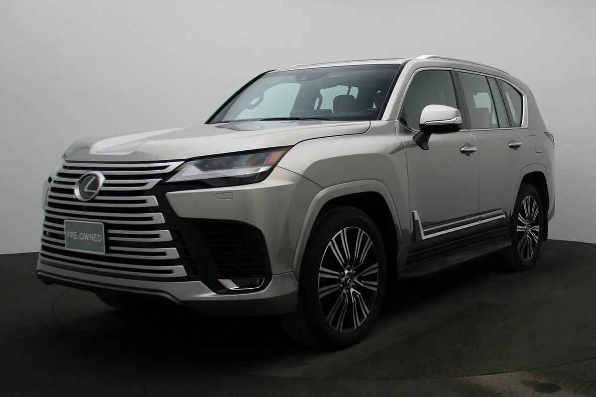 Lexus LX-Series 2024 — photo 1 of 19